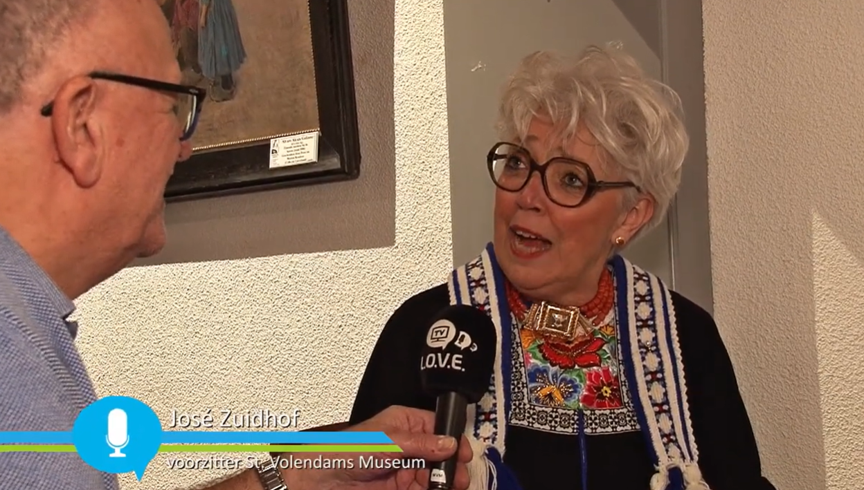 Nieuwe tentoonstelling in het Volendams Museum ‘Oe Vrauwe Kêike’ (video) -