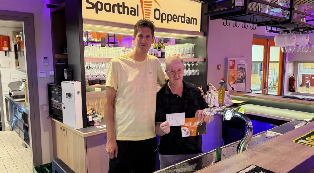Cor Molenaar stopt achter de bar: bedankt voor alles, Cor! -
